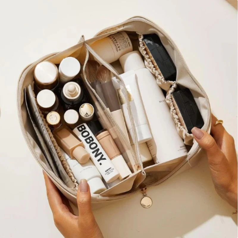 Travel Toiletry Organizer - Image 3